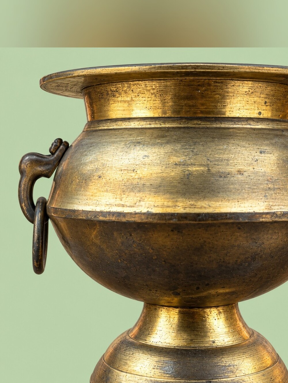 Vintage Brass Pedestal Urn Planter Cachepot Ring Handles Hollywood Regency